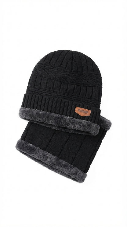 Black fleece-lined beanie and neck warmer set