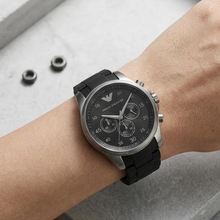 Stylish Chronograph-Style Women Watch